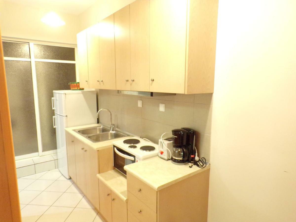 Christine'S Downtown Suites Kavala Bagian luar foto