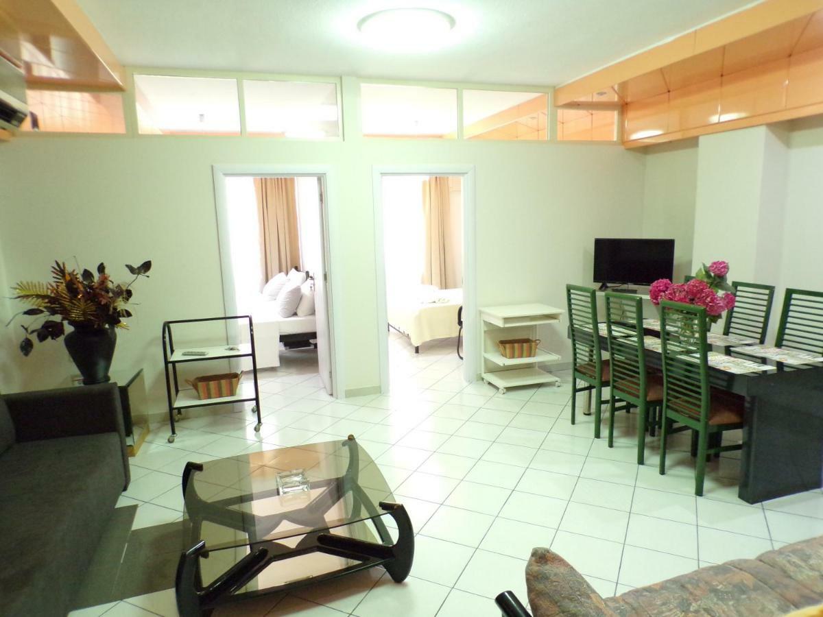 Christine'S Downtown Suites Kavala Bagian luar foto