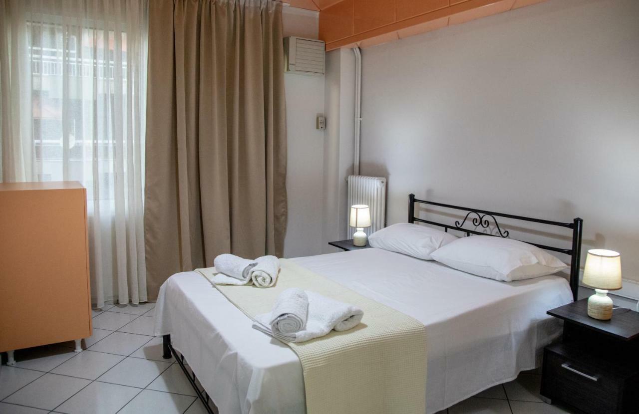 Christine'S Downtown Suites Kavala Bagian luar foto